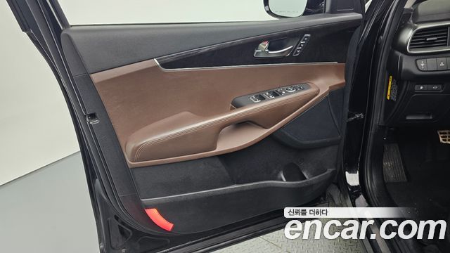 Kia Sorento Diesel 2.0 2WD Noblesse Special 2017 — фото 30