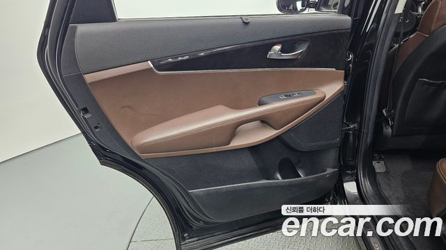 Kia Sorento Diesel 2.0 2WD Noblesse Special 2017 — фото 31