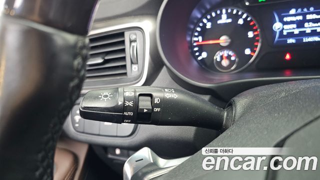 Kia Sorento Diesel 2.0 2WD Noblesse Special 2017 — фото 33