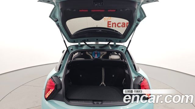 MINI Cooper S (IV) 5 Door Favoured 2025 — фото 34