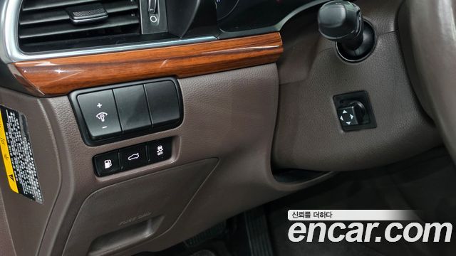 Kia K7 2.4 GDI Limited 2017 — фото 15