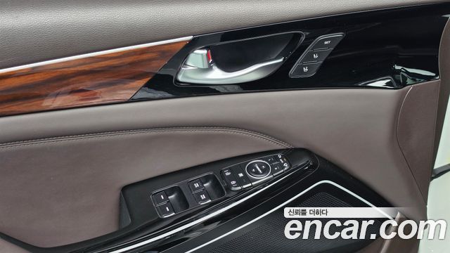 Kia K7 2.4 GDI Limited 2017 — фото 19