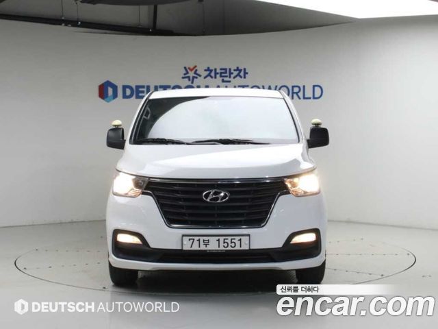 Hyundai Grand Starex Wagon 12-Seater Modern 2020 — фото 3