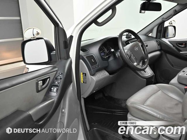 Hyundai Grand Starex Wagon 12-Seater Modern 2020 — фото 15