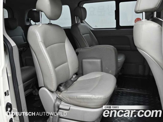 Hyundai Grand Starex Wagon 12-Seater Modern 2020 — фото 16