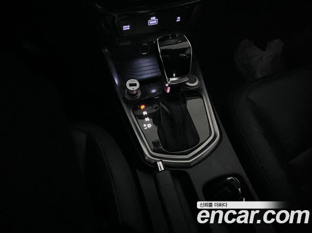 KG Mobility (SsangYong) Very New Tivoli Gasoline 1.5 2WD V7 2020 — фото 10