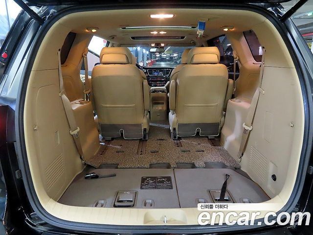 Kia Carnival Gasoline 7-seater Limousine President 2017 — фото 20