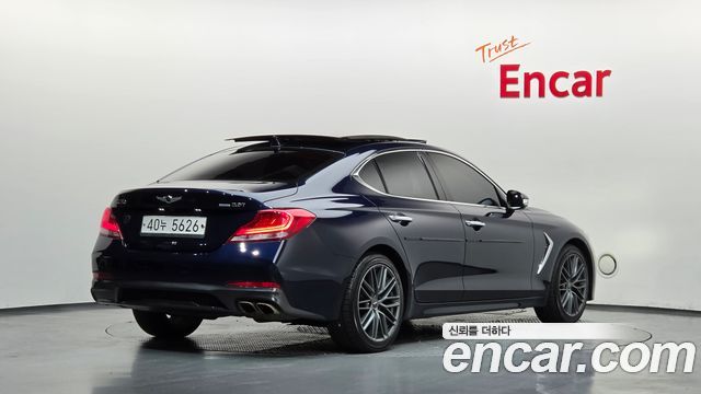 Genesis G70 2.0T Supreme 2018 — фото 2