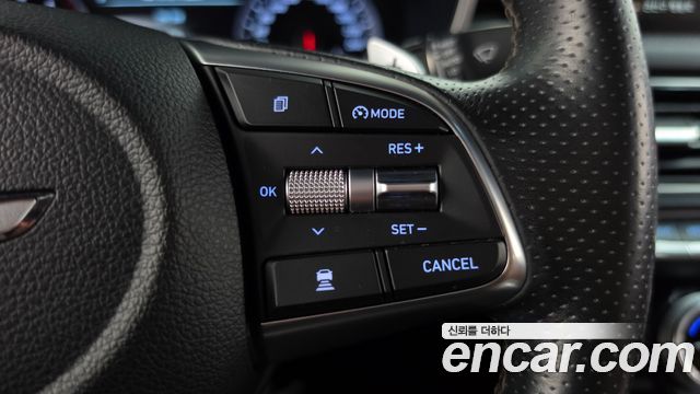 Genesis G70 2.0T Supreme 2018 — фото 17