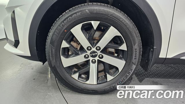Kia Sorento (IV) Gasoline 2.5T 2WD Trendy 2023 — фото 5