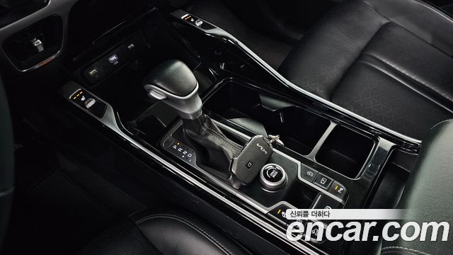 Kia Sorento (IV) Gasoline 2.5T 2WD Trendy 2023 — фото 9
