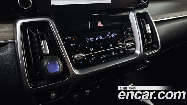 Kia Sorento (IV) Gasoline 2.5T 2WD Trendy 2023 — фото 20