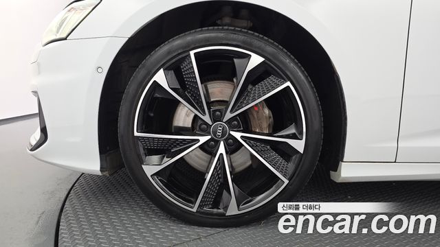 Audi A6 (C8) 45 TDI Quattro Premium 2020 — фото 5
