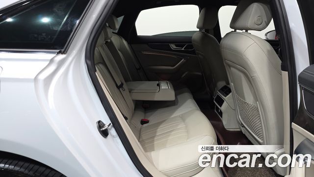 Audi A6 (C8) 45 TDI Quattro Premium 2020 — фото 11