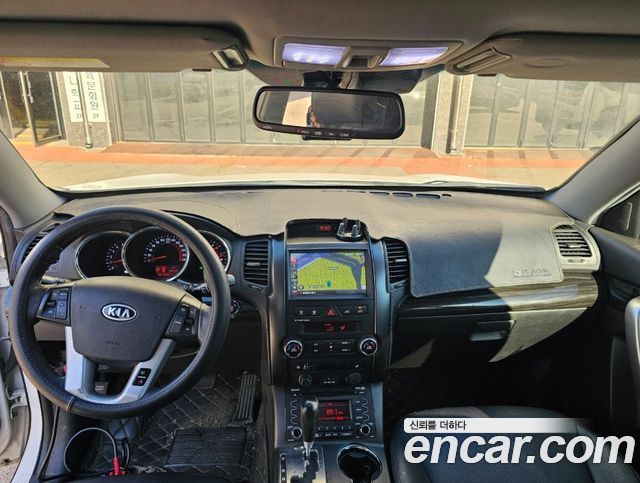 Kia Sorento R Diesel 2.0 2WD TLX Premium 2012 — фото 4