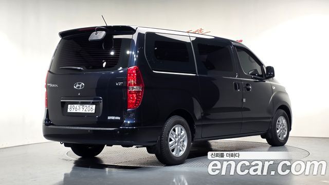 Hyundai Grand Starex Van 3-Seater Smart 2020 — фото 2