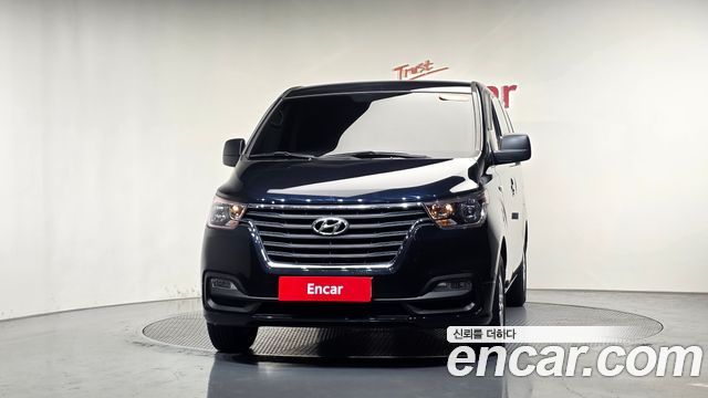 Hyundai Grand Starex Van 3-Seater Smart 2020 — фото 3