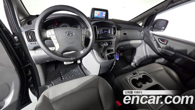 Hyundai Grand Starex Van 3-Seater Smart 2020 — фото 7
