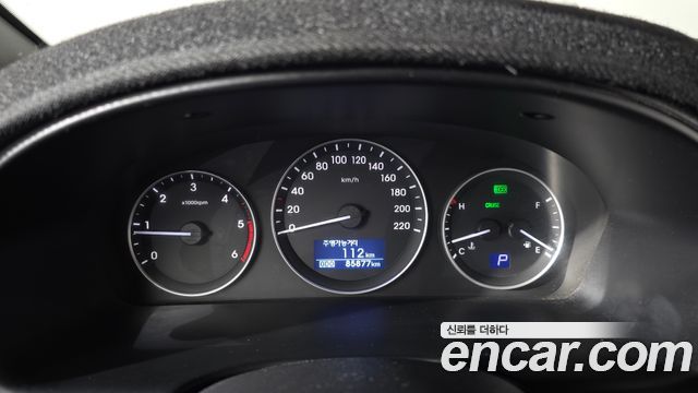 Hyundai Grand Starex Van 3-Seater Smart 2020 — фото 8