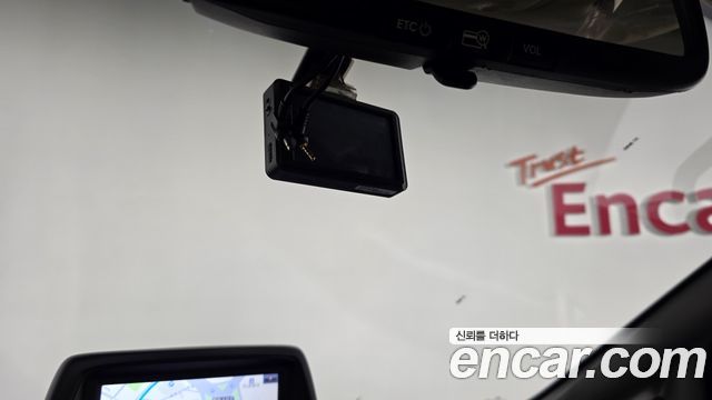 Hyundai Grand Starex Van 3-Seater Smart 2020 — фото 24