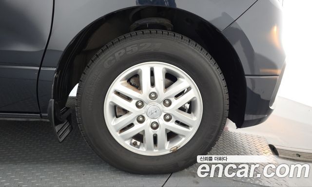 Hyundai Grand Starex Van 3-Seater Smart 2020 — фото 27