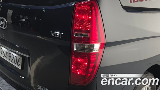 Hyundai Grand Starex Van 3-Seater Smart 2020 — фото 29