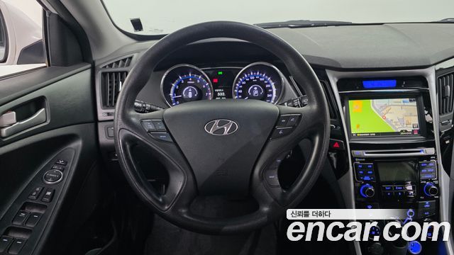 Hyundai Sonata (YF) LPi Luxury 2012 — фото 15