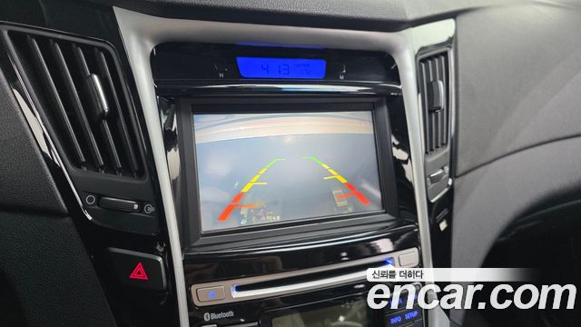 Hyundai Sonata (YF) LPi Luxury 2012 — фото 16