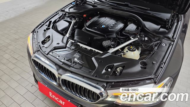 BMW 5 Series (G30) 520d M Sport Package Plus 2020 — фото 6