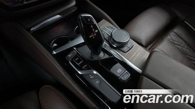 BMW 5 Series (G30) 520d M Sport Package Plus 2020 — фото 9