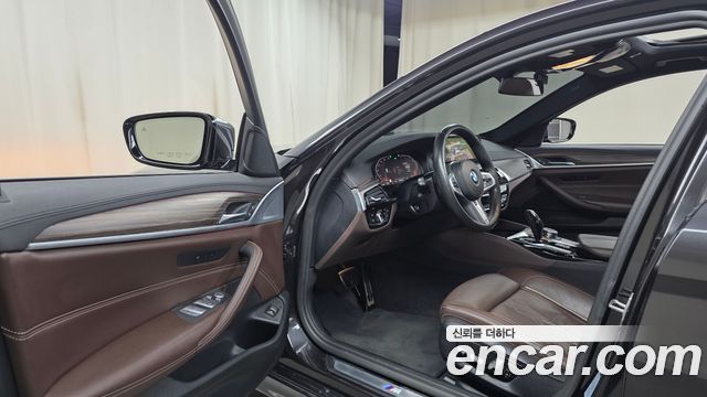 BMW 5 Series (G30) 520d M Sport Package Plus 2020 — фото 10