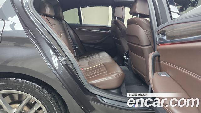 BMW 5 Series (G30) 520d M Sport Package Plus 2020 — фото 11