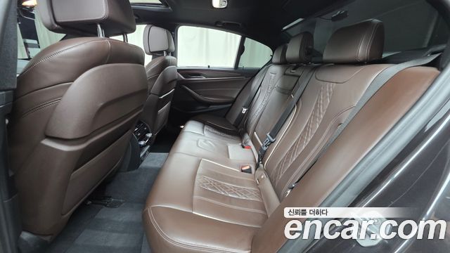BMW 5 Series (G30) 520d M Sport Package Plus 2020 — фото 12