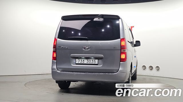 Hyundai Grand Starex Camping Car 2014 — фото 4