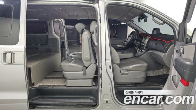 Hyundai Grand Starex Camping Car 2014 — фото 12