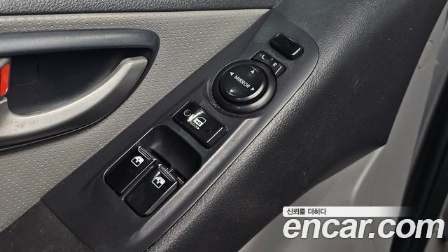 Hyundai Grand Starex Camping Car 2014 — фото 14
