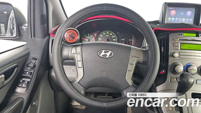 Hyundai Grand Starex Camping Car 2014 — фото 16