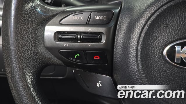 Kia K5 LPI Deluxe 2014 — фото 18