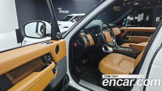 Land Rover Range Rover (IV) 4.4 SDV8 Vogue SE DIESEL 2018 — фото 10