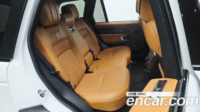 Land Rover Range Rover (IV) 4.4 SDV8 Vogue SE DIESEL 2018 — фото 16