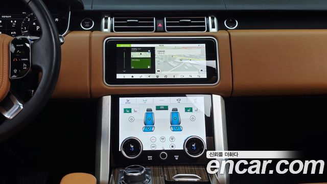 Land Rover Range Rover (IV) 4.4 SDV8 Vogue SE DIESEL 2018 — фото 18