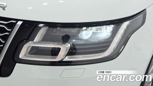 Land Rover Range Rover (IV) 4.4 SDV8 Vogue SE DIESEL 2018 — фото 28