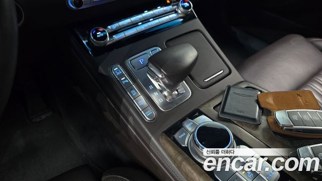 Genesis G90 3.8 AWD Premium Luxury 2019 — фото 9