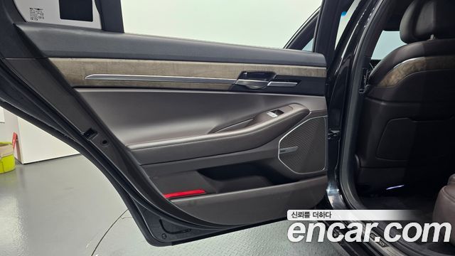 Genesis G90 3.8 AWD Premium Luxury 2019 — фото 25