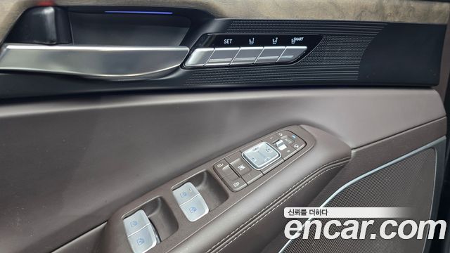 Genesis G90 3.8 AWD Premium Luxury 2019 — фото 31