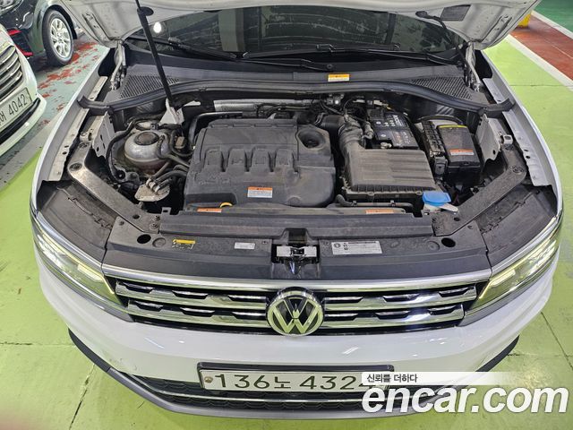 Volkswagen Tiguan (II) 2.0 TDI Prestige 2020 — фото 6