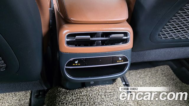 Genesis GV70 2.5T Gasoline AWD 2022 — фото 19