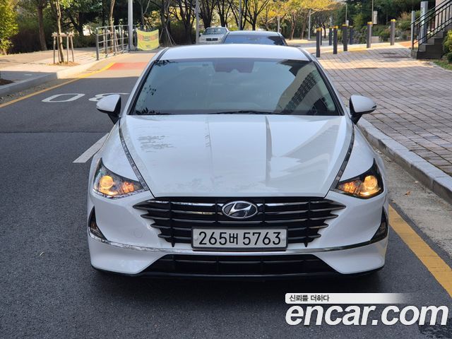 Hyundai Sonata (DN8) 2.0 LPG(rental car) Smart