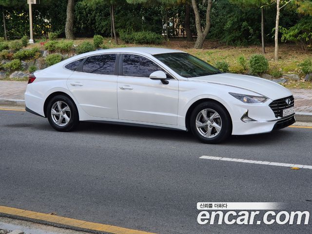 Hyundai Sonata (DN8) 2.0 LPG(rental car) Smart 2020 — фото 2