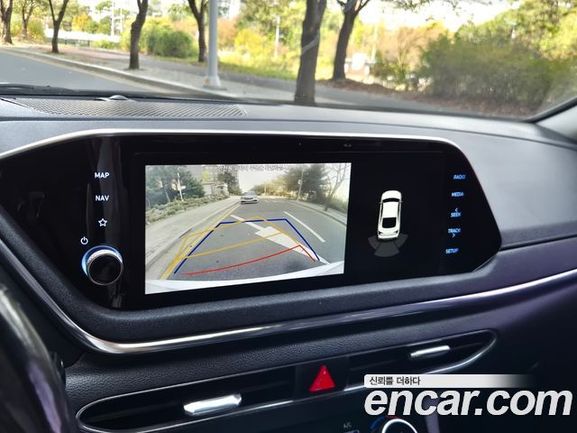 Hyundai Sonata (DN8) 2.0 LPG(rental car) Smart 2020 — фото 19